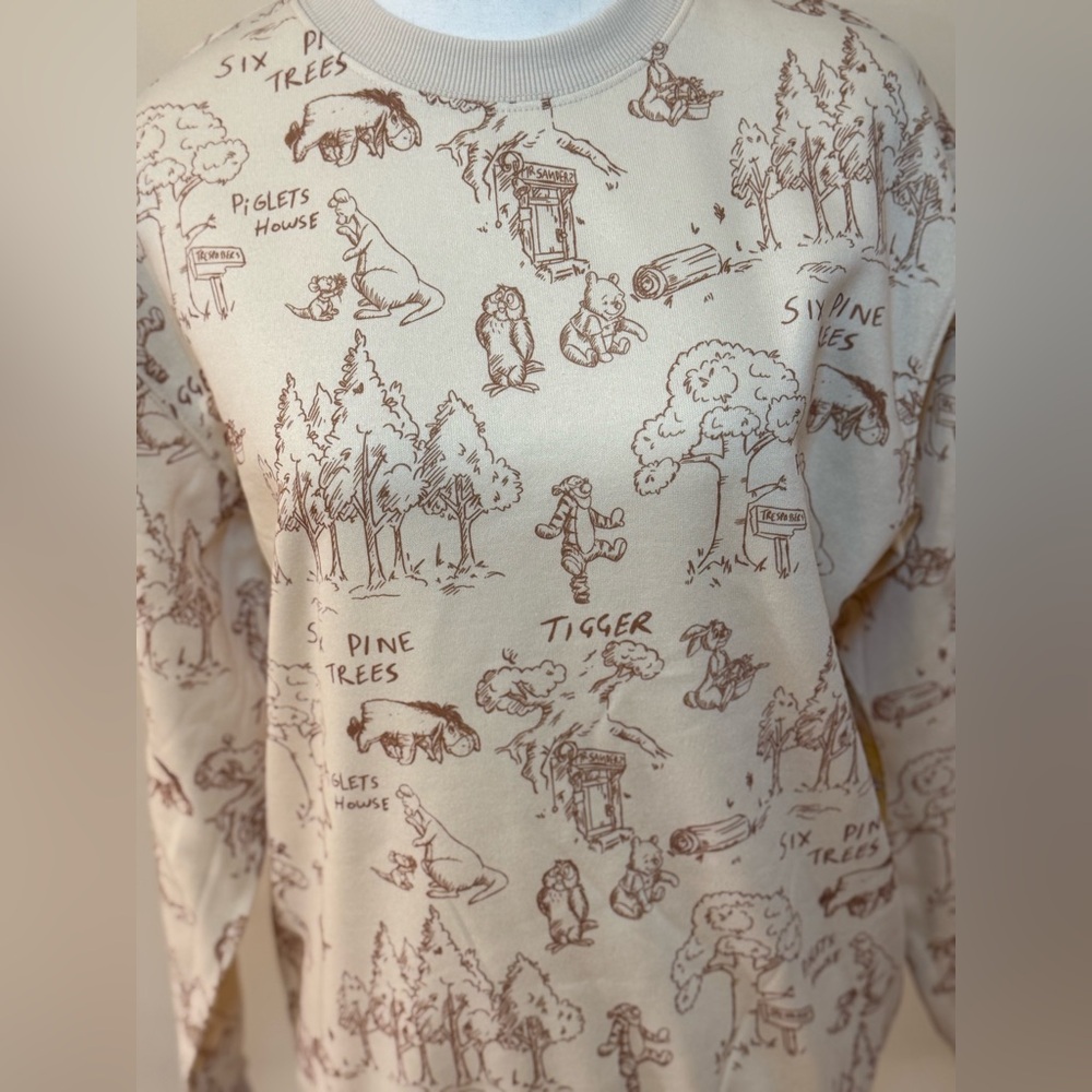 Disney Winnie the Pooh Women's Graphic Fleece Crewneck - Picture 4 of 7